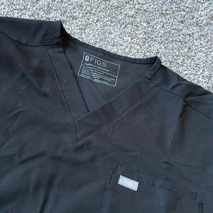 Figs Leon Three-Pocket Scrub Top